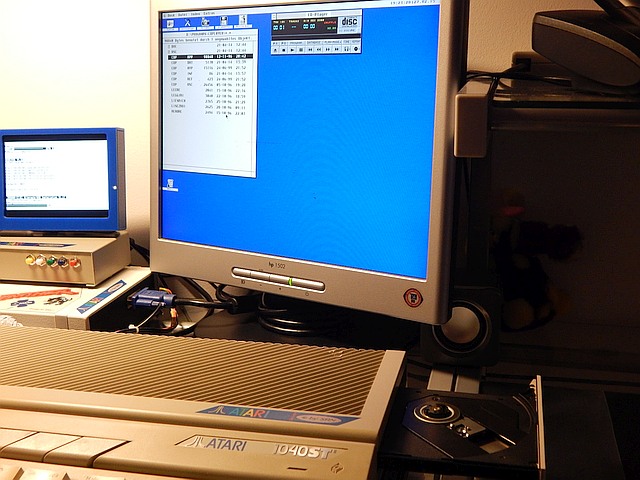 Atari 1040 gSTE - CD-Player